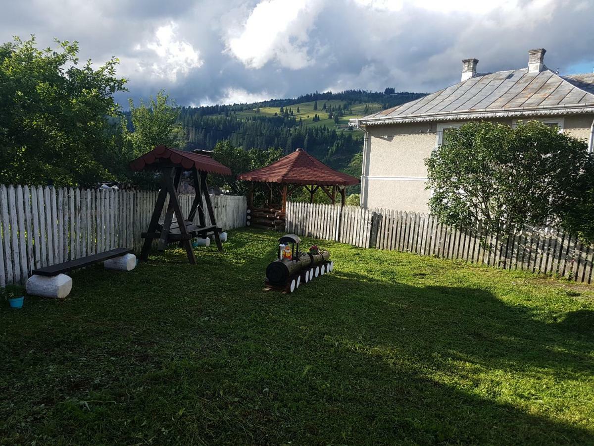 Apartament Tiatim Apartment Vatra Dornei Luaran gambar
